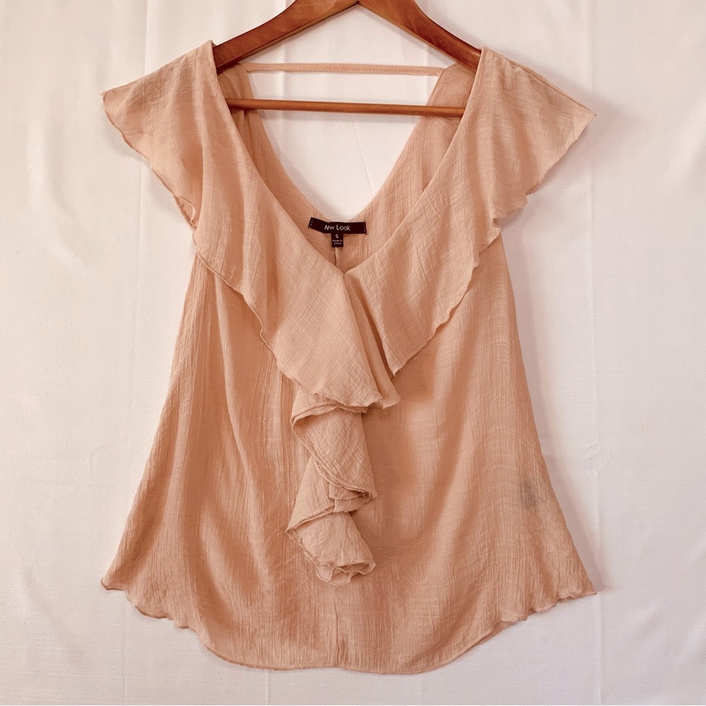 NEW LOOK Peach V-neck Ruffled Blouse Size Small
